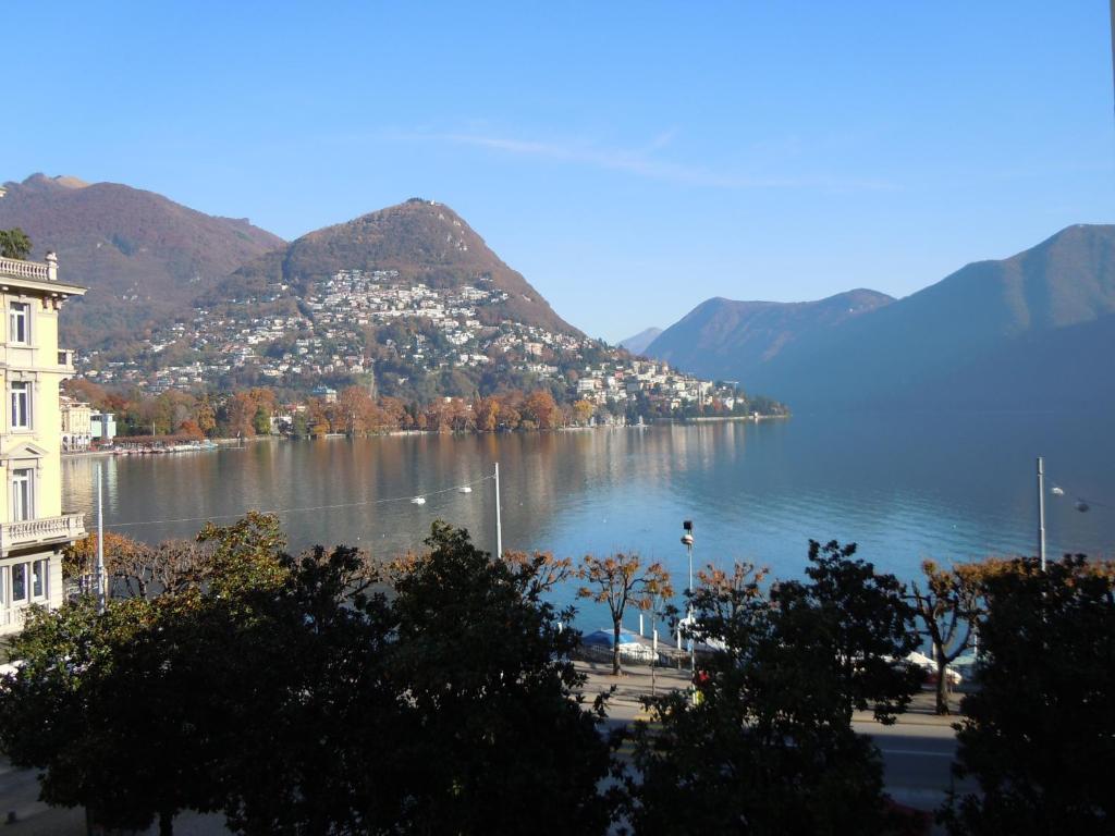 Swiss Lodge Nassa Garni Lugano Habitación foto
